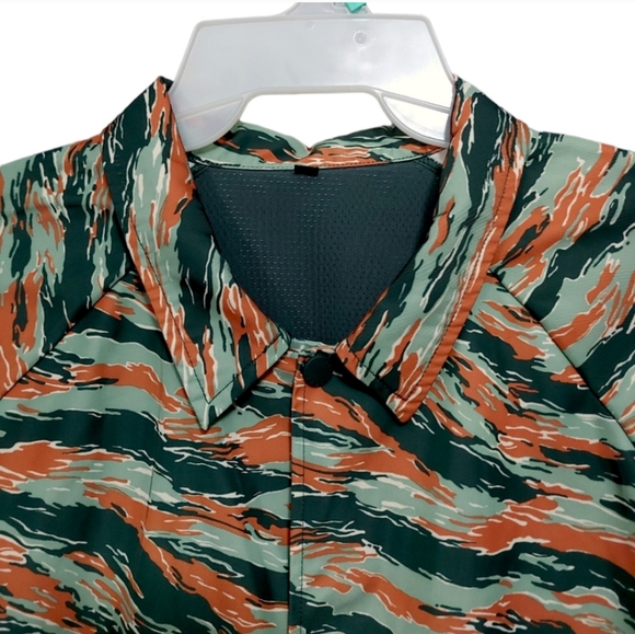 Fabletics Only Coaches Camo Tiger Striped Jacket Women's Size Extra Large XL - Picture 9 of 13